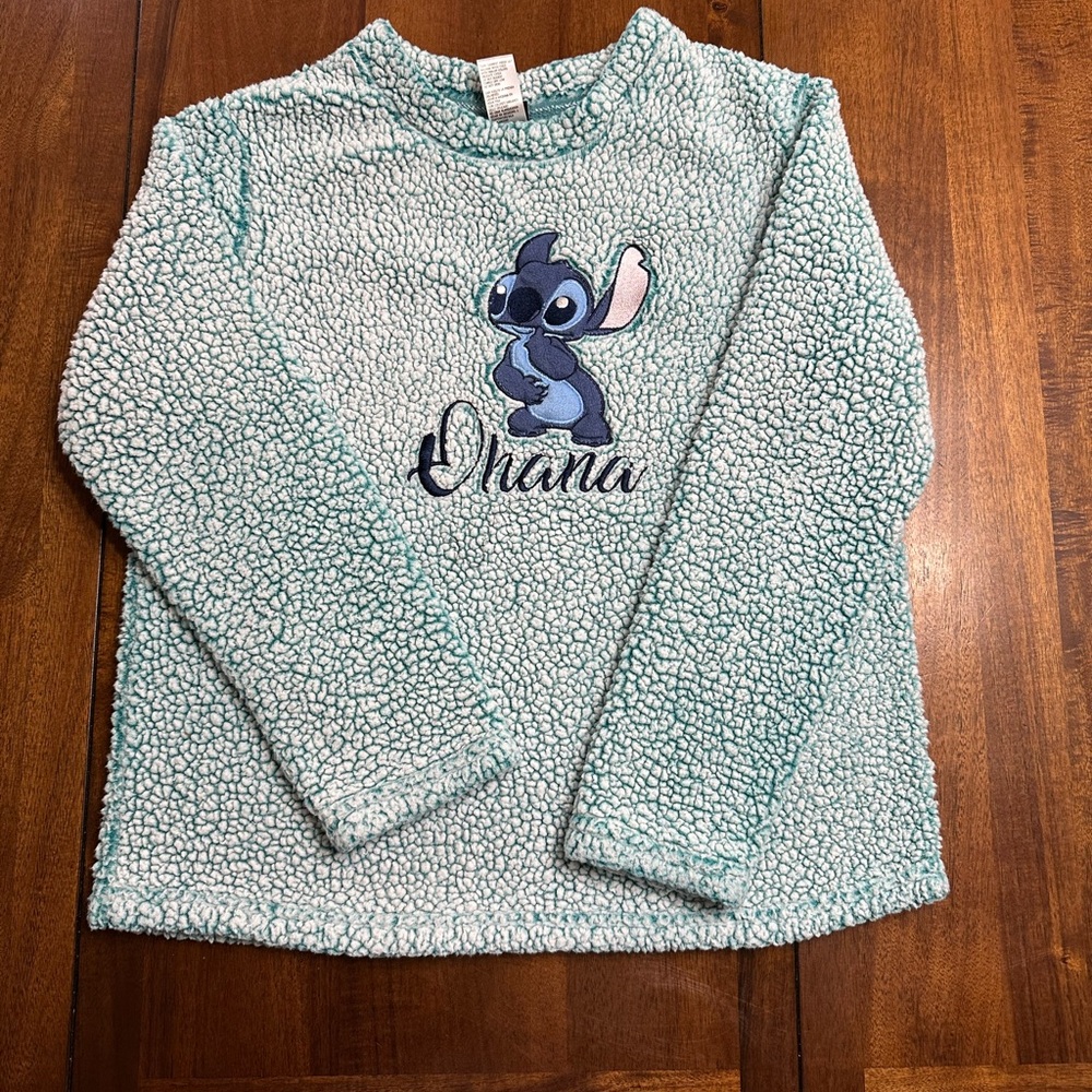Disney Stitch “Ohana” Sherpa SleepTop | Girls Size 4-6